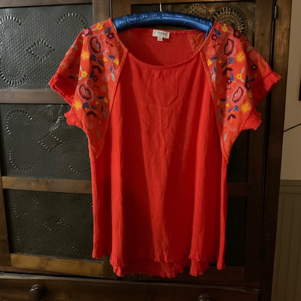Umgee Orange Embroidered Flower Linen Blend Top S